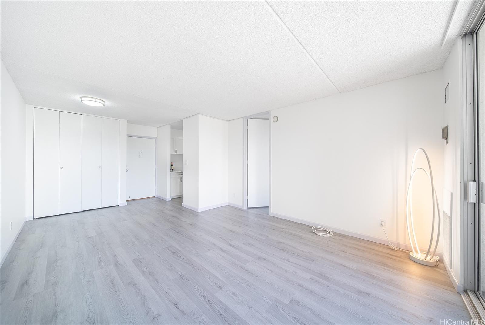 400 Hobron Ln Honolulu - Rental - photo 8 of 21