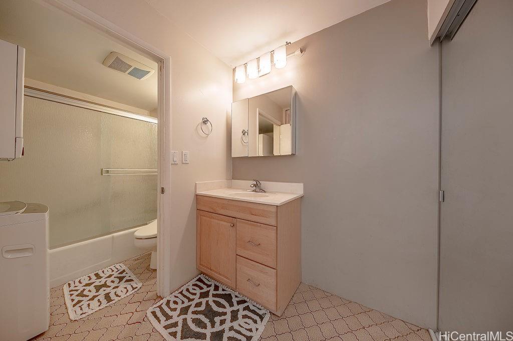 Villa On Eaton Square condo # 1609, Honolulu, Hawaii - photo 10 of 16