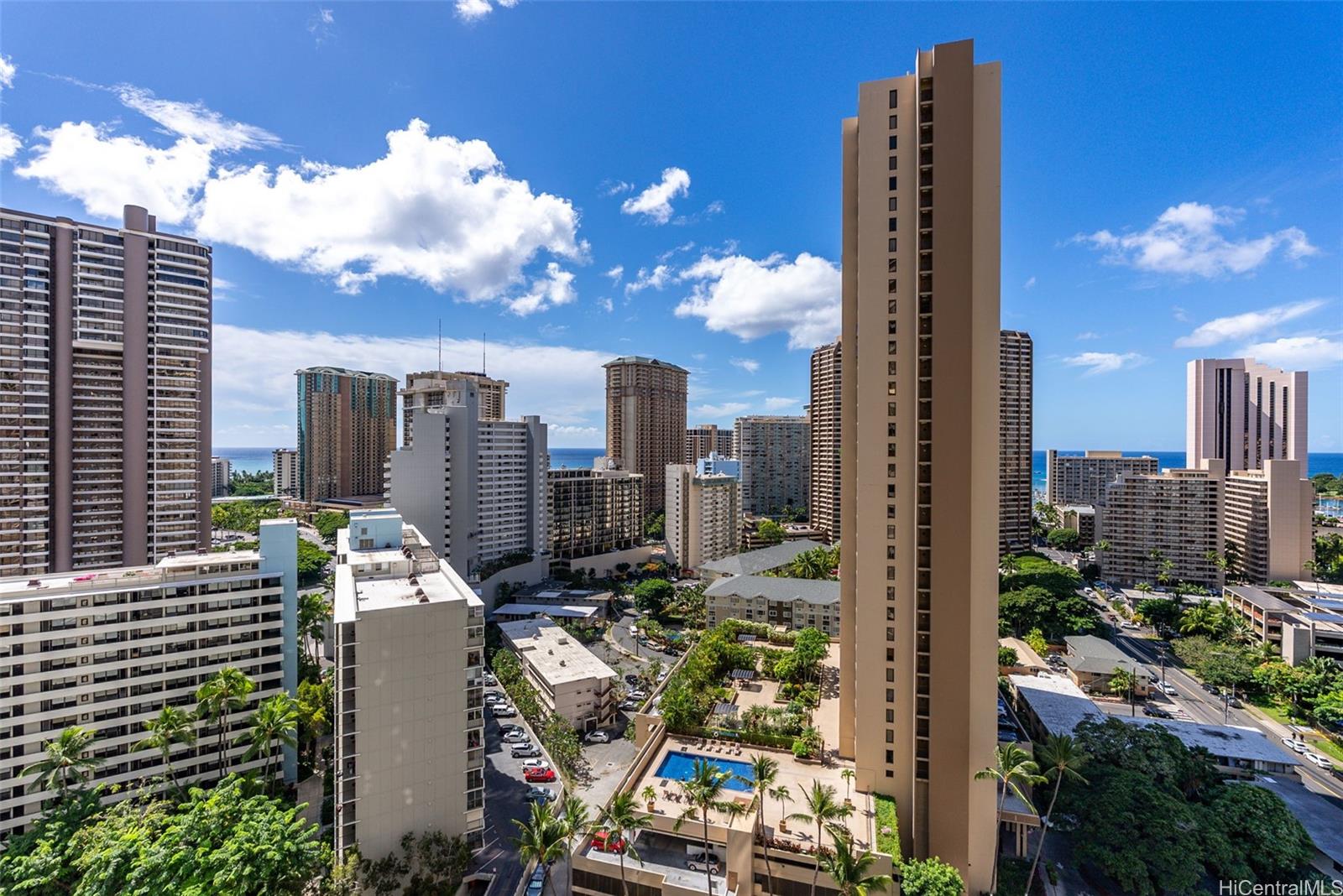 Villa On Eaton Square condo # 2211, Honolulu, Hawaii - photo 7 of 24