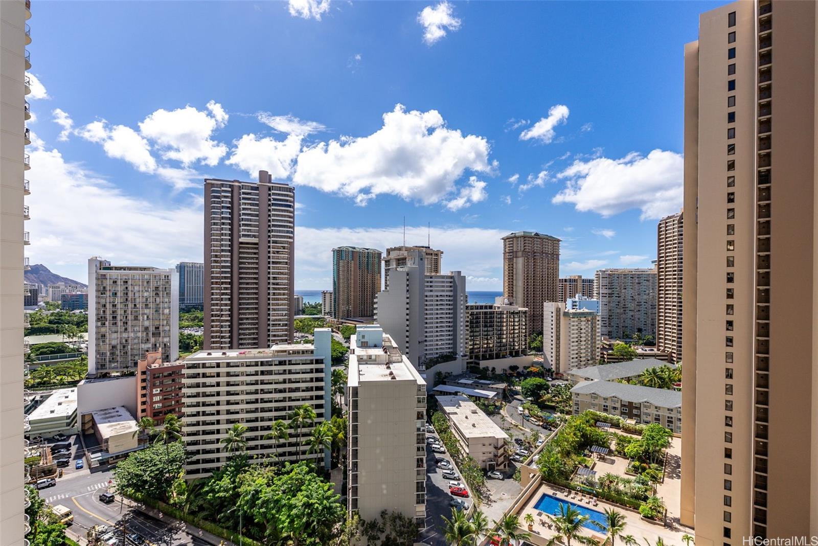 Villa On Eaton Square condo # 2211, Honolulu, Hawaii - photo 8 of 24