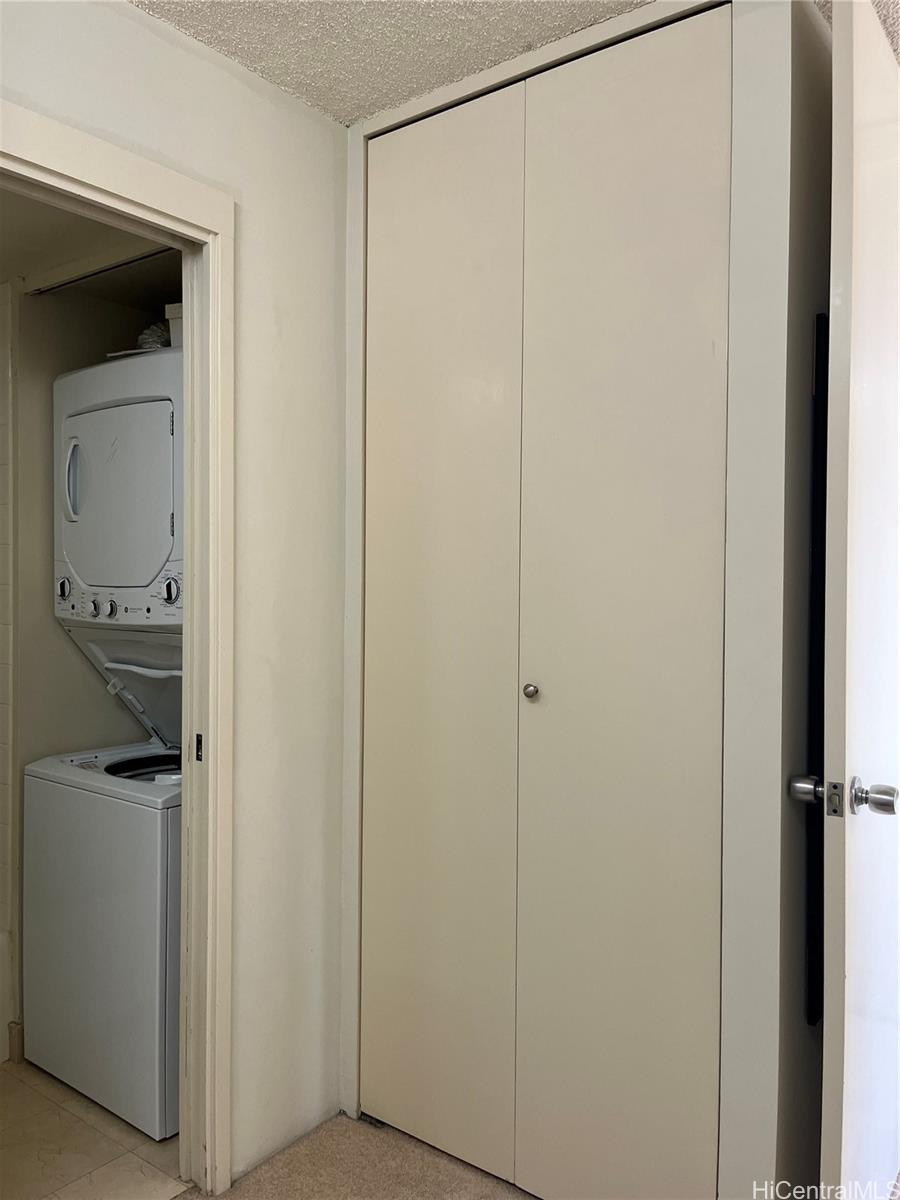 Villa On Eaton Square condo # 2815, Honolulu, Hawaii - photo 13 of 25