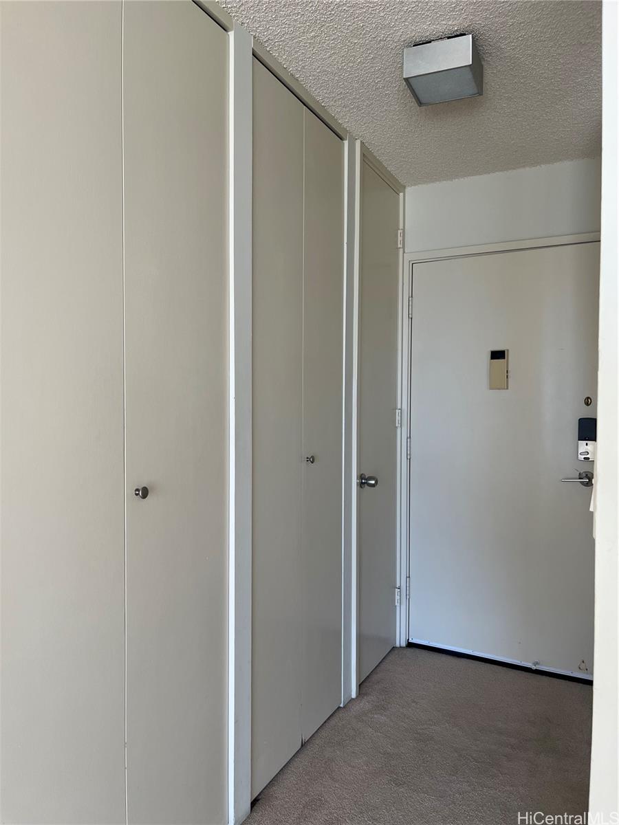 Villa On Eaton Square condo # 2815, Honolulu, Hawaii - photo 19 of 25