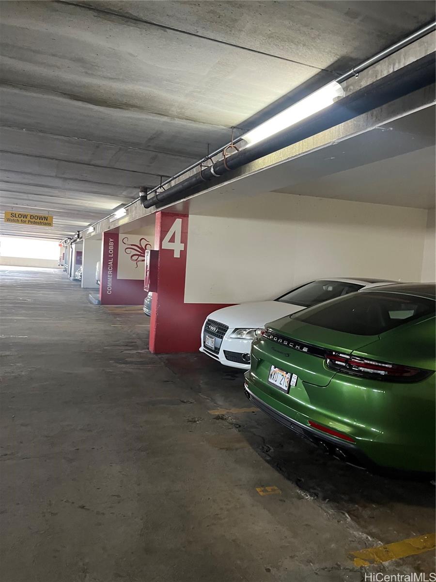 Villa On Eaton Square condo # 2815, Honolulu, Hawaii - photo 21 of 25