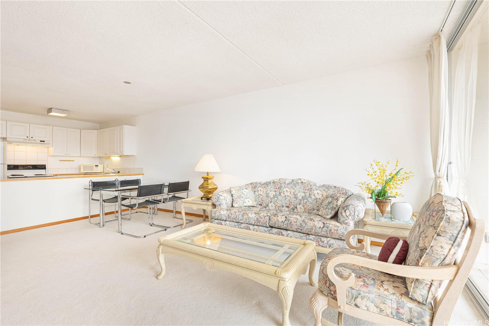 Villa On Eaton Square condo # 3003, Honolulu, Hawaii - photo 11 of 25