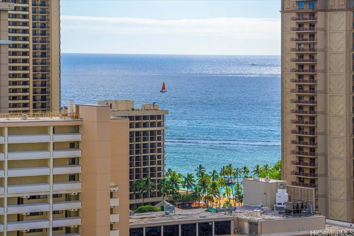 Villa On Eaton Square condo # 3009, Honolulu, Hawaii - photo 15 of 25