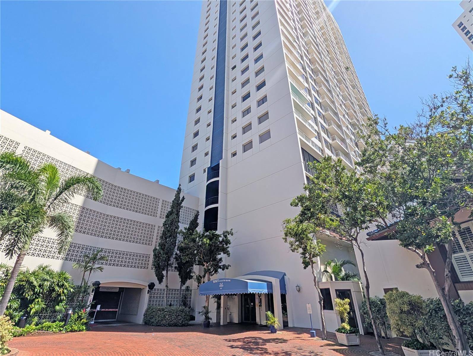 Villa On Eaton Square condo # 3306, Honolulu, Hawaii - photo 9 of 16