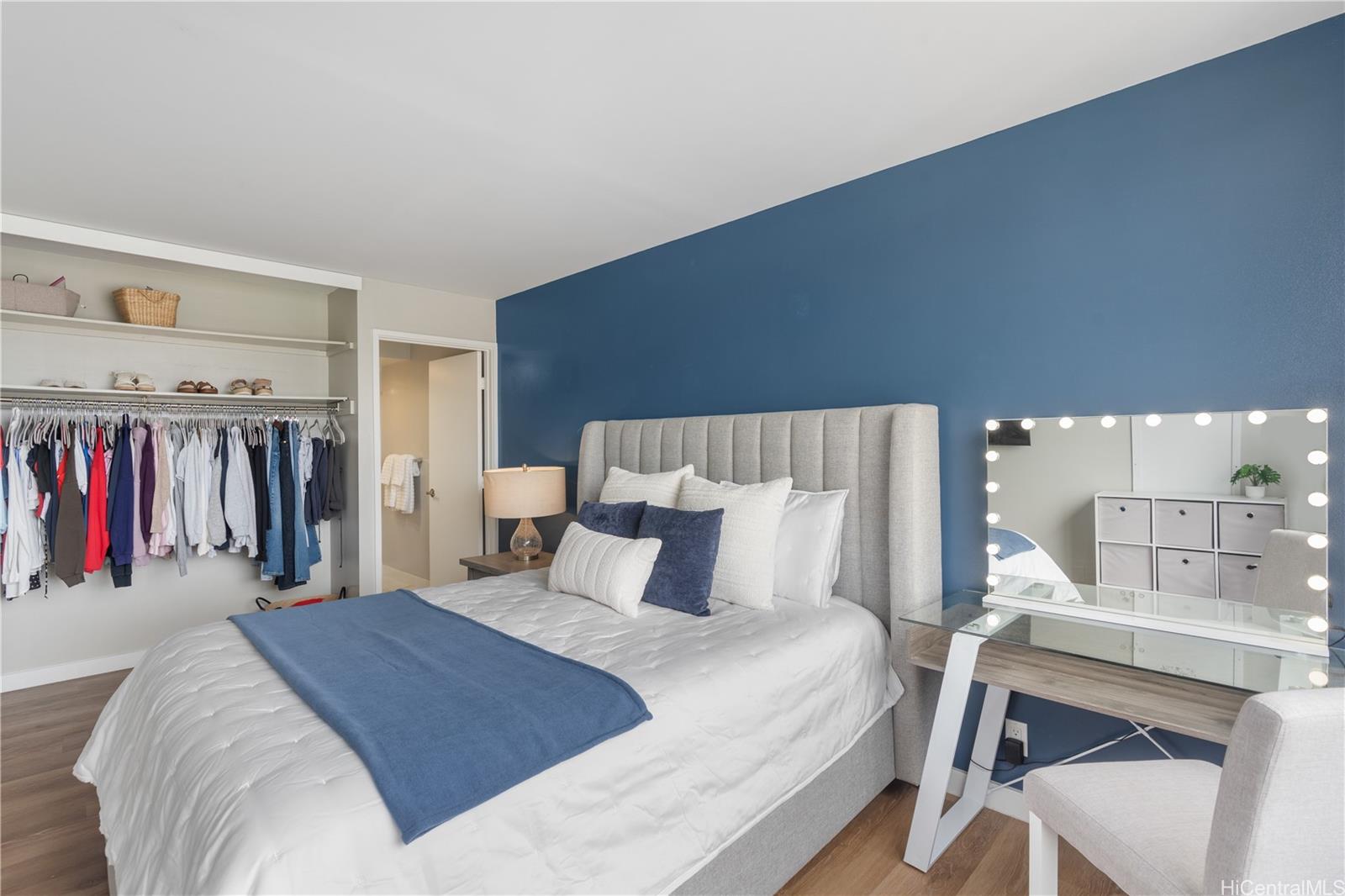 Villa On Eaton Square condo # 3314, Honolulu, Hawaii - photo 13 of 23