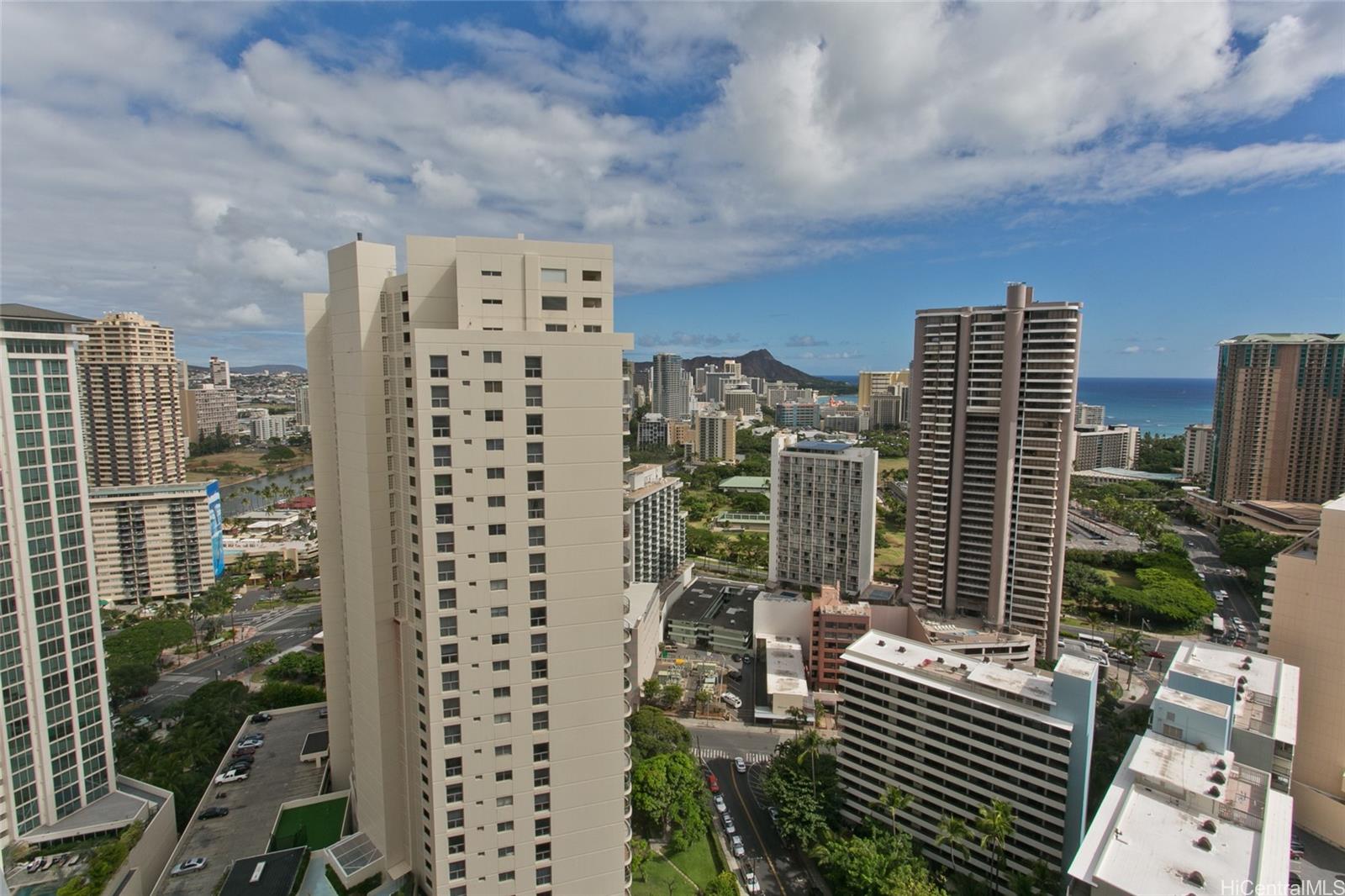 Villa on Eaton Square condo # 3507, Honolulu, Hawaii - photo 16 of 25