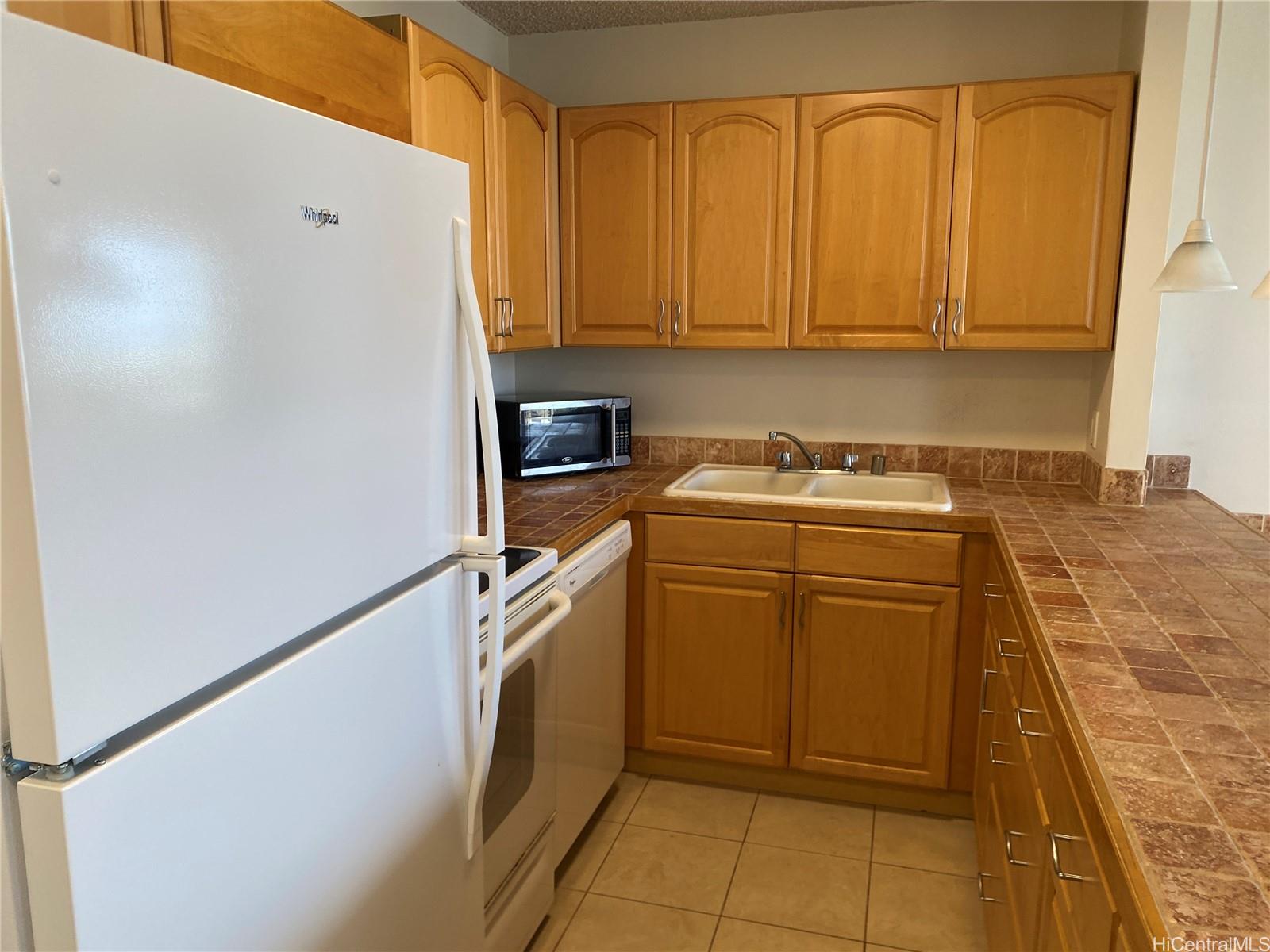400 Hobron Ln Honolulu - Rental - photo 8 of 18
