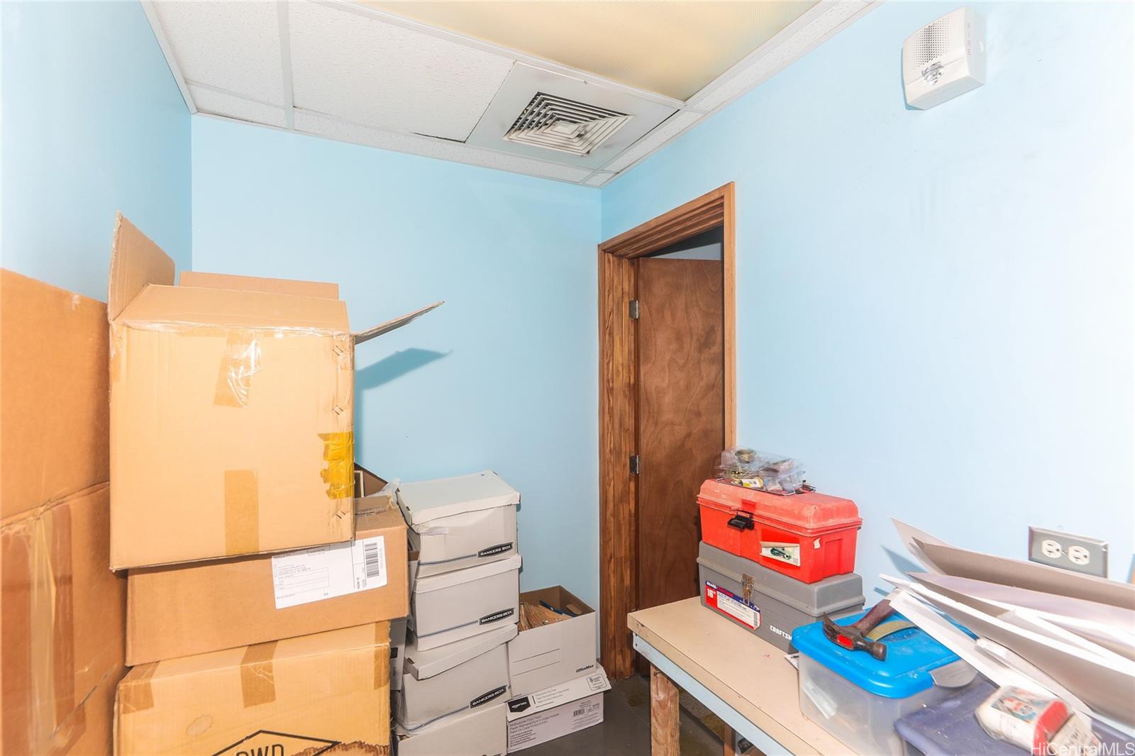 400 Hobron Ln Honolulu Oahu commercial real estate photo19 of 25