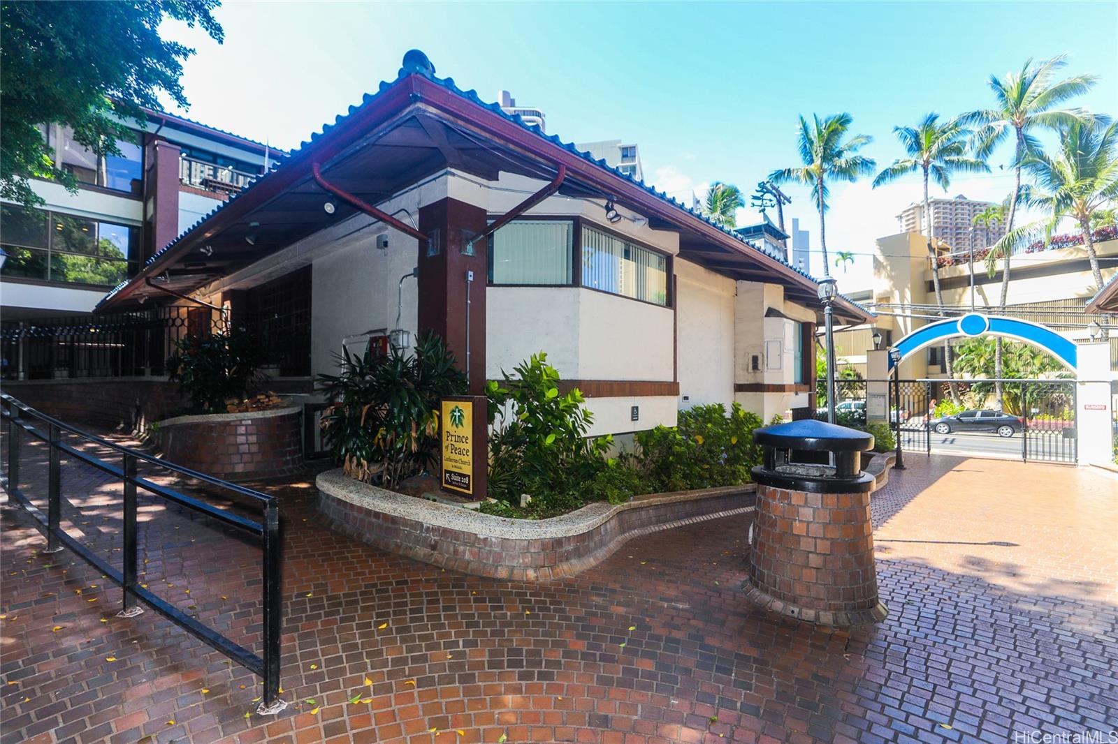 400 Hobron Ln Honolulu Oahu commercial real estate photo21 of 25