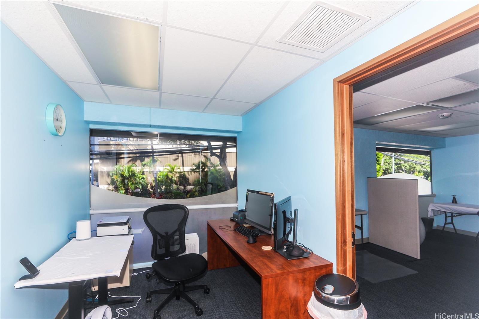 400 Hobron Ln Honolulu Oahu commercial real estate photo7 of 25