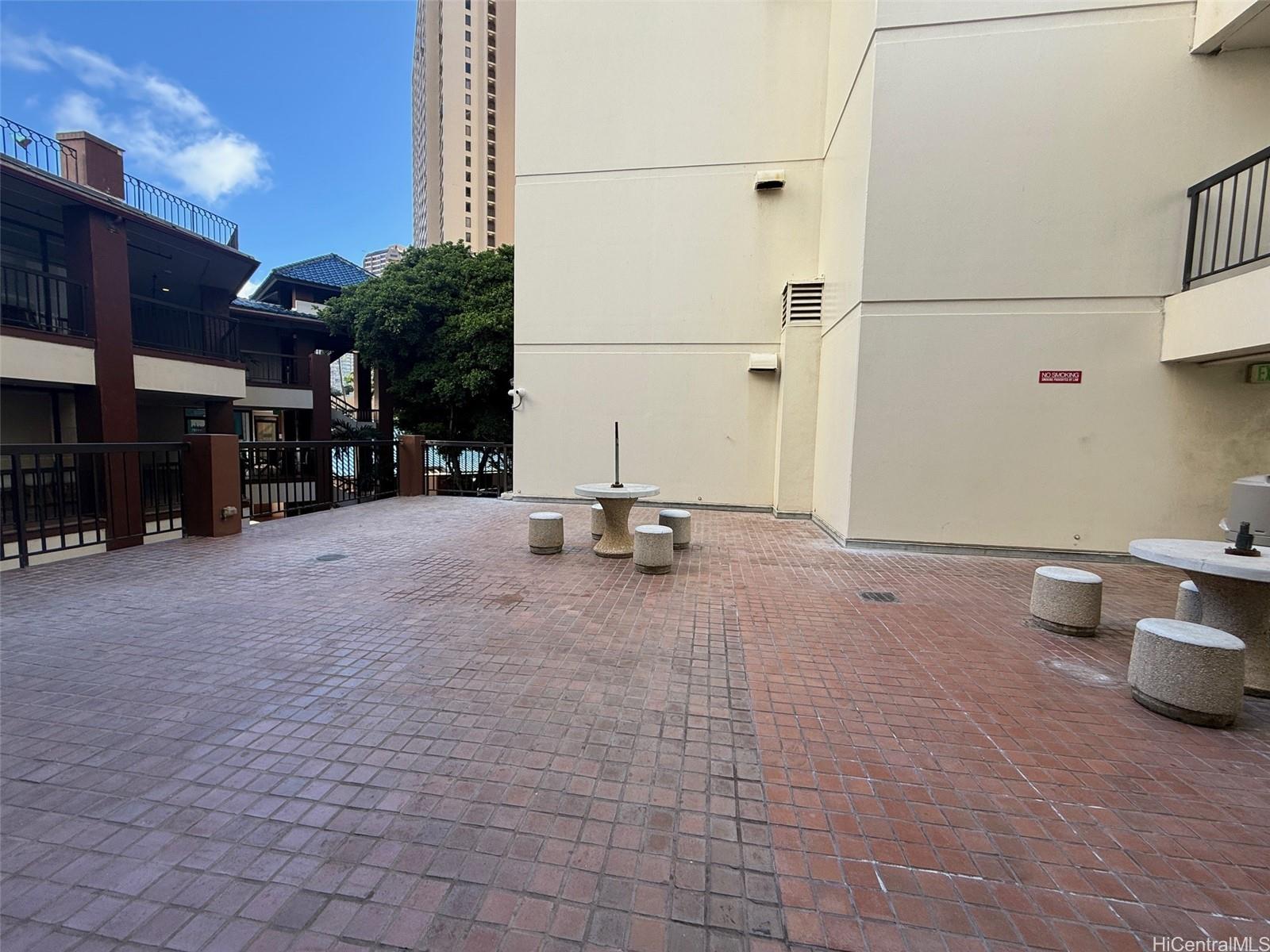 400 Hobron Lane Honolulu Oahu commercial real estate photo13 of 18