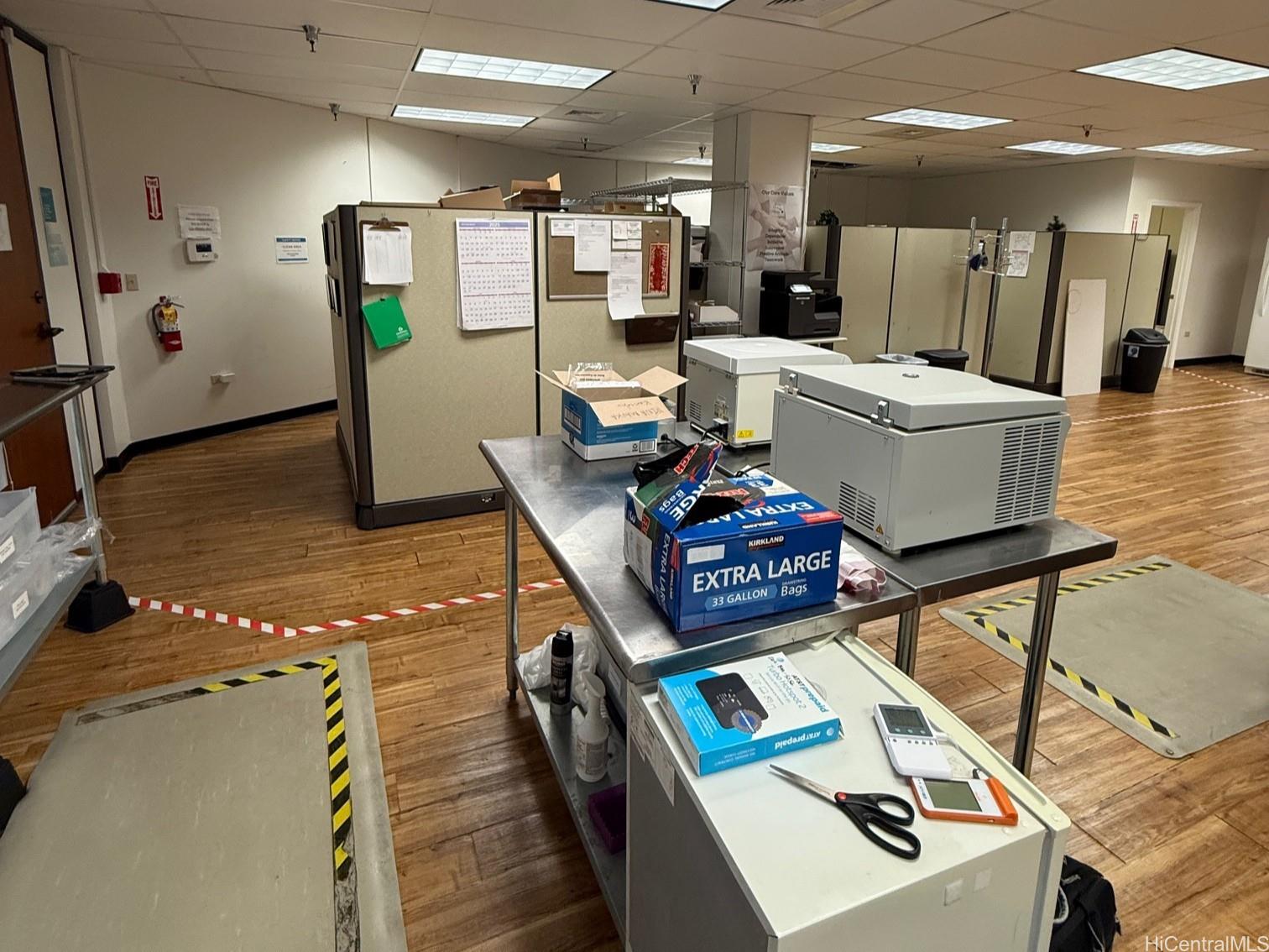 400 Hobron Lane Honolulu Oahu commercial real estate photo4 of 18