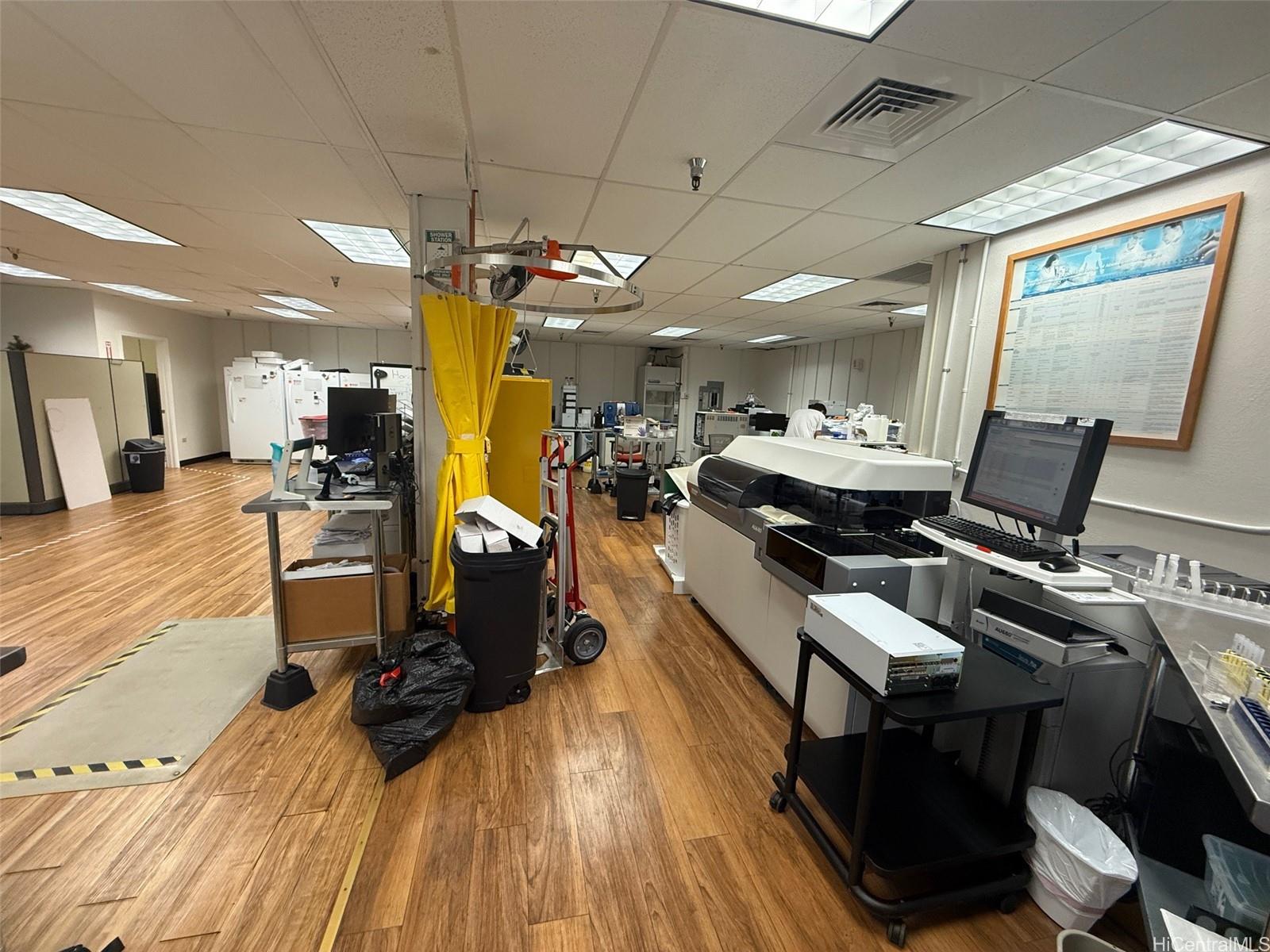 400 Hobron Lane Honolulu Oahu commercial real estate photo5 of 18