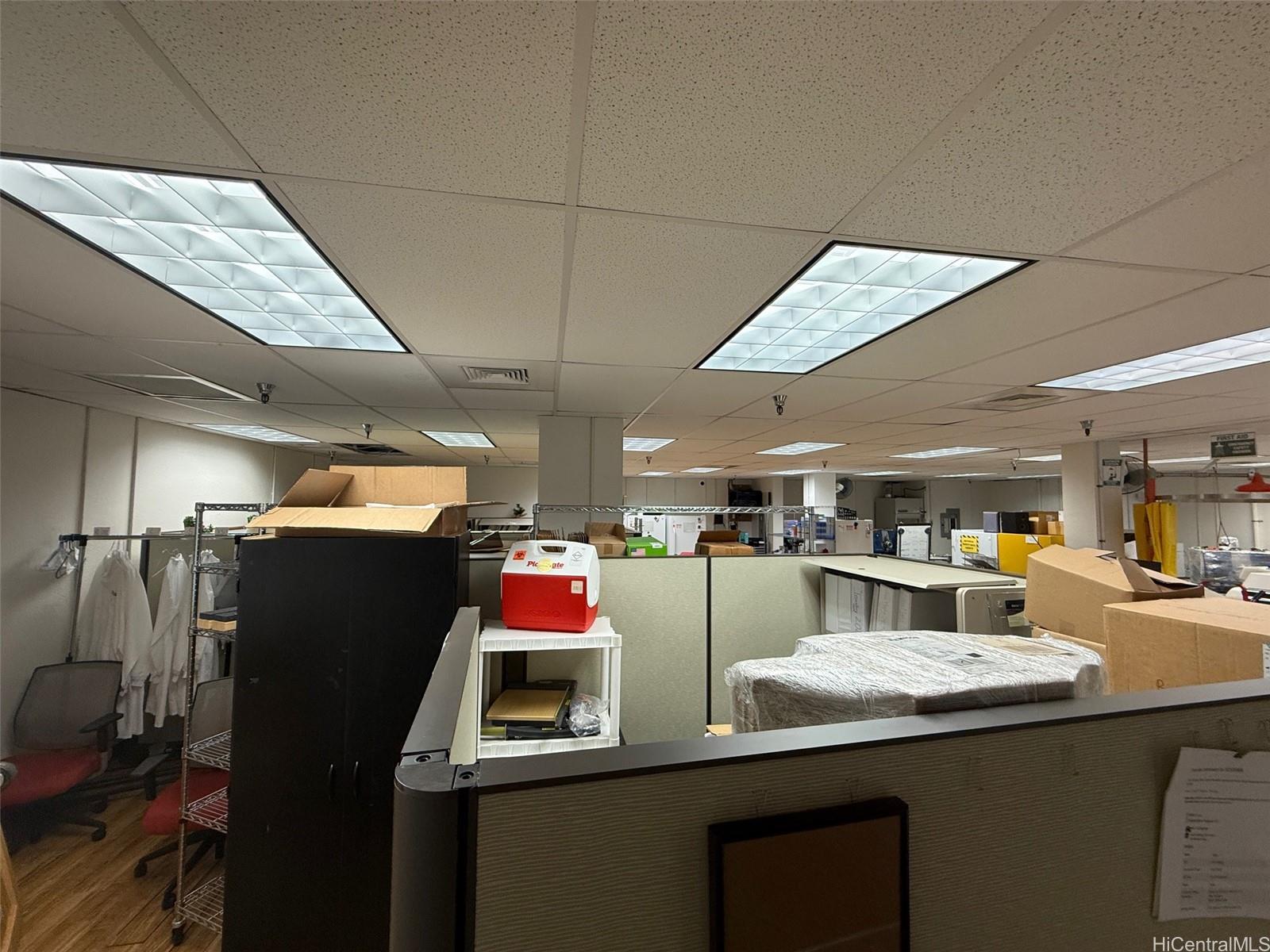 400 Hobron Lane Honolulu Oahu commercial real estate photo7 of 18