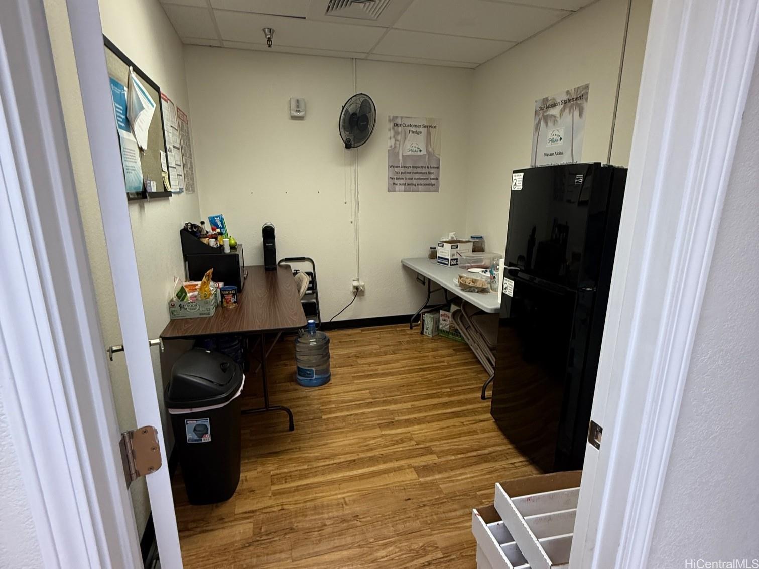 400 Hobron Lane Honolulu Oahu commercial real estate photo8 of 18