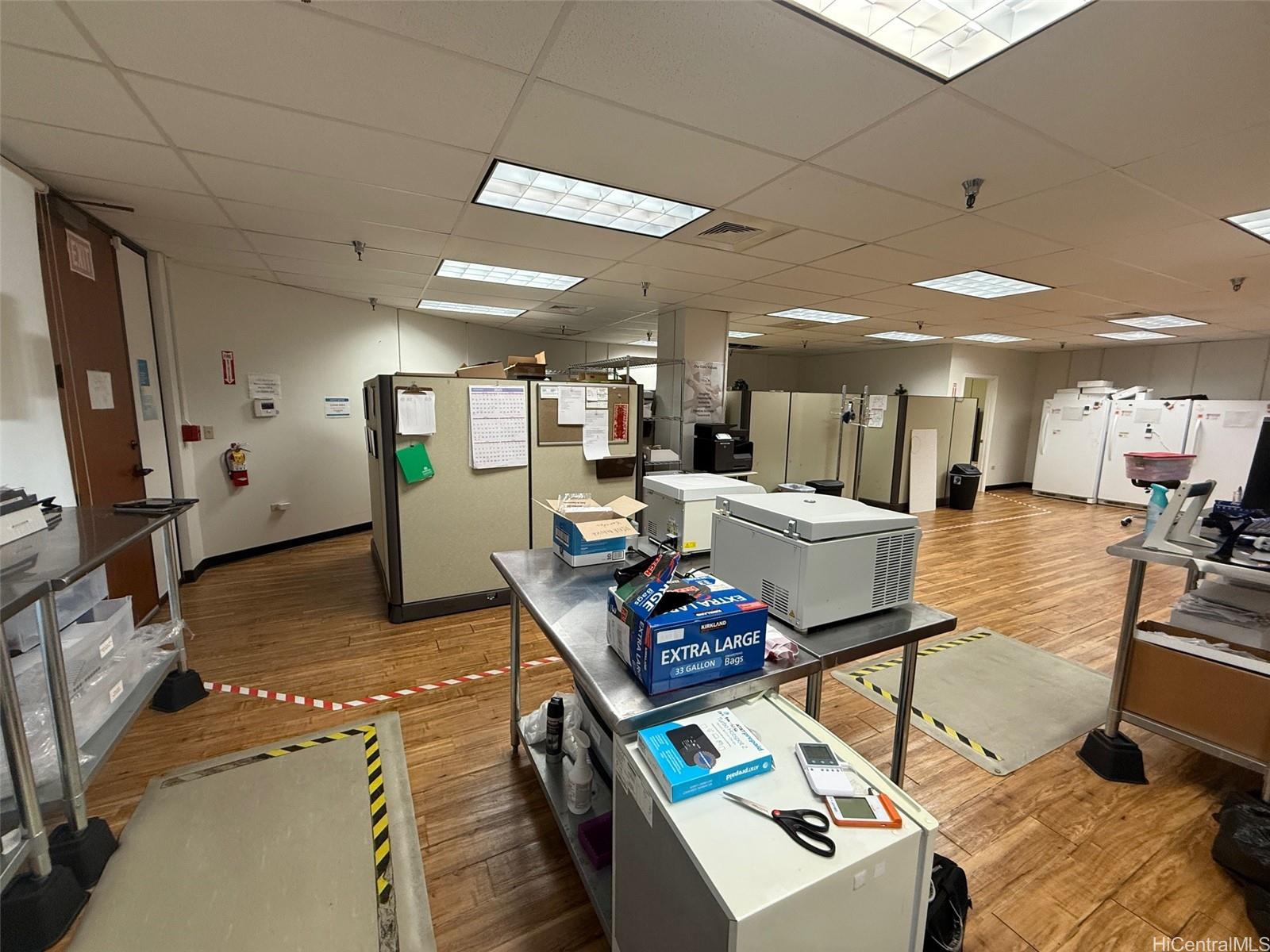 400 Hobron Lane Honolulu Oahu commercial real estate photo6 of 18