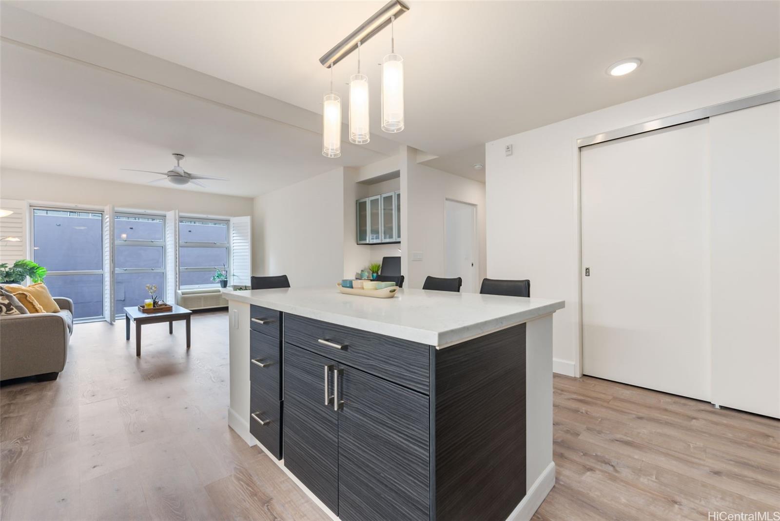 400 Keawe condo # 305, Honolulu, Hawaii - photo 14 of 21