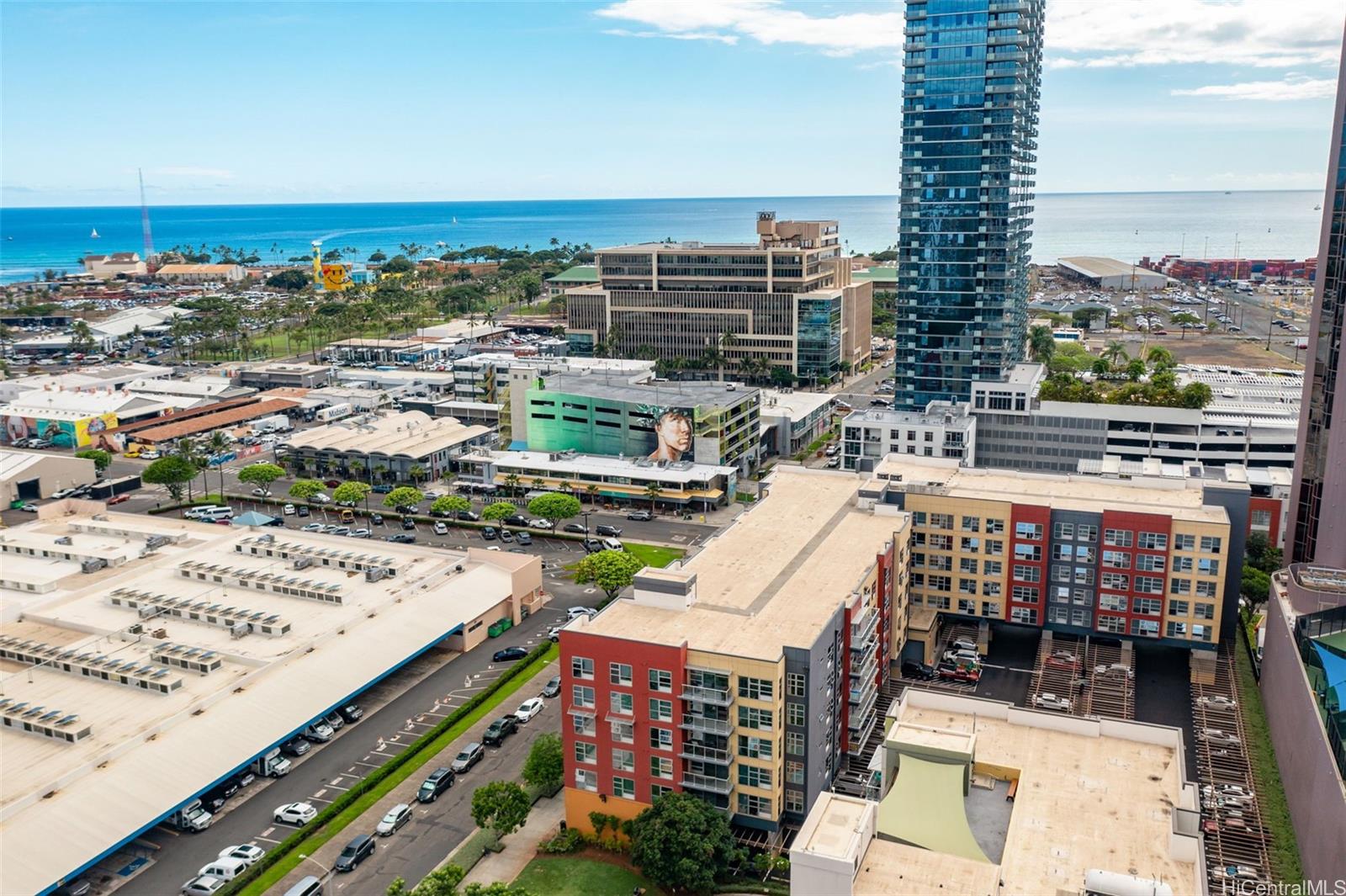 400 Keawe condo # 305, Honolulu, Hawaii - photo 18 of 21