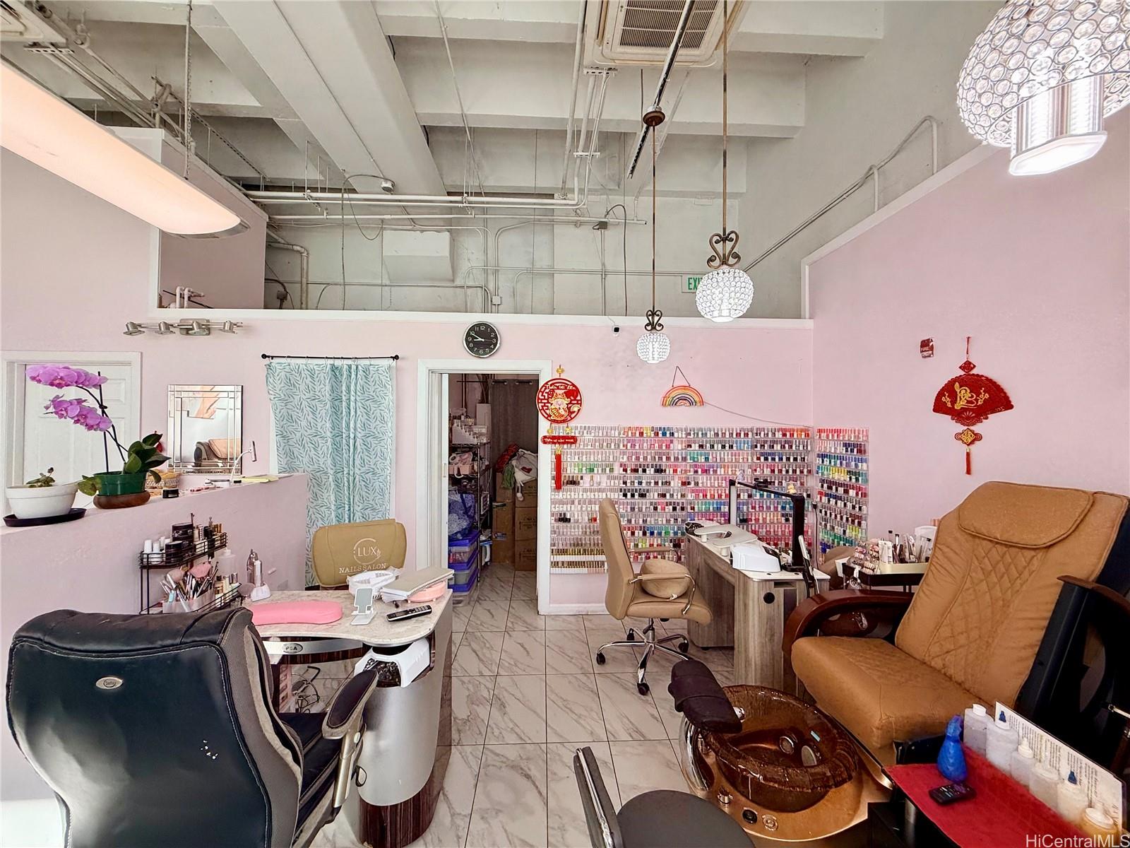 400 Keawe Sts Kakaako  - photo 15 of 16