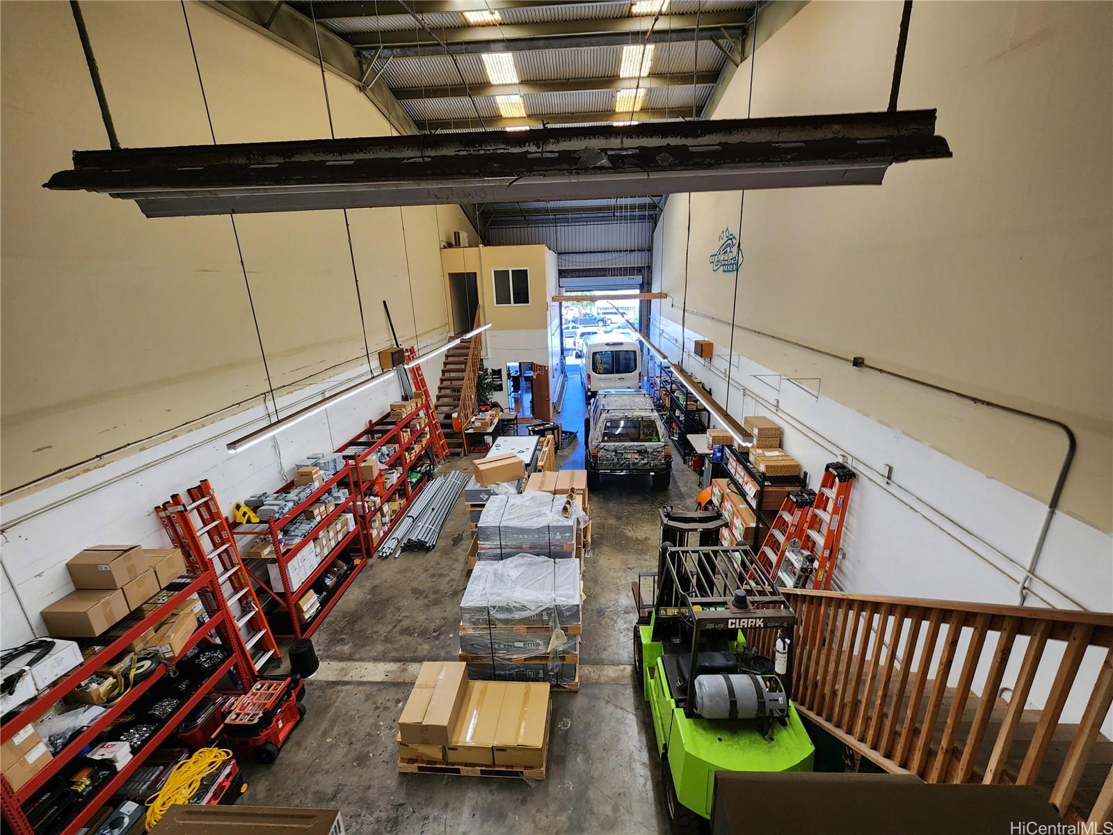 401 Hookahi Street Wailuku Maui commercial real estate photo9 of 15