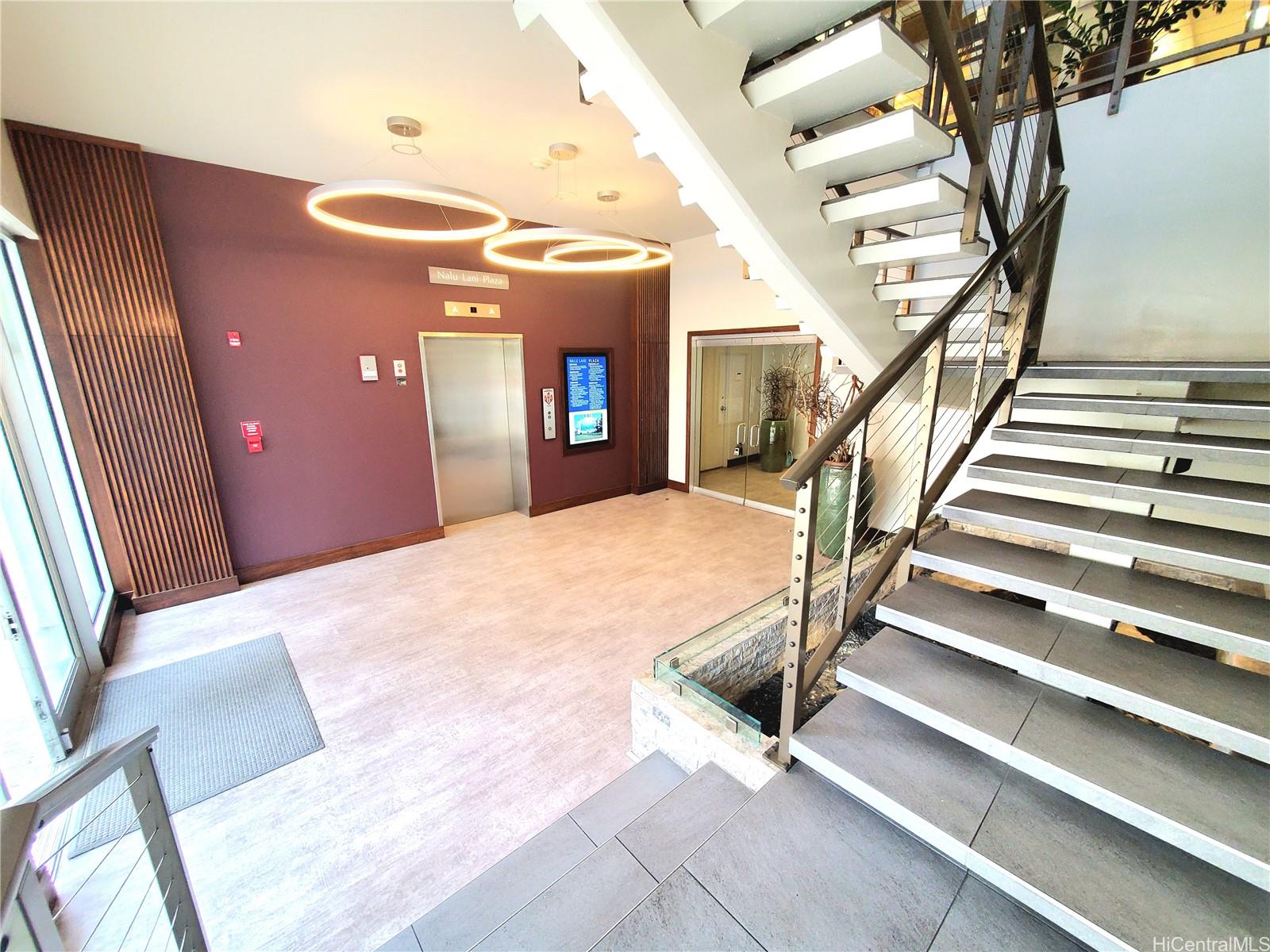 401 Kamakee St Honolulu Oahu commercial real estate photo2 of 25