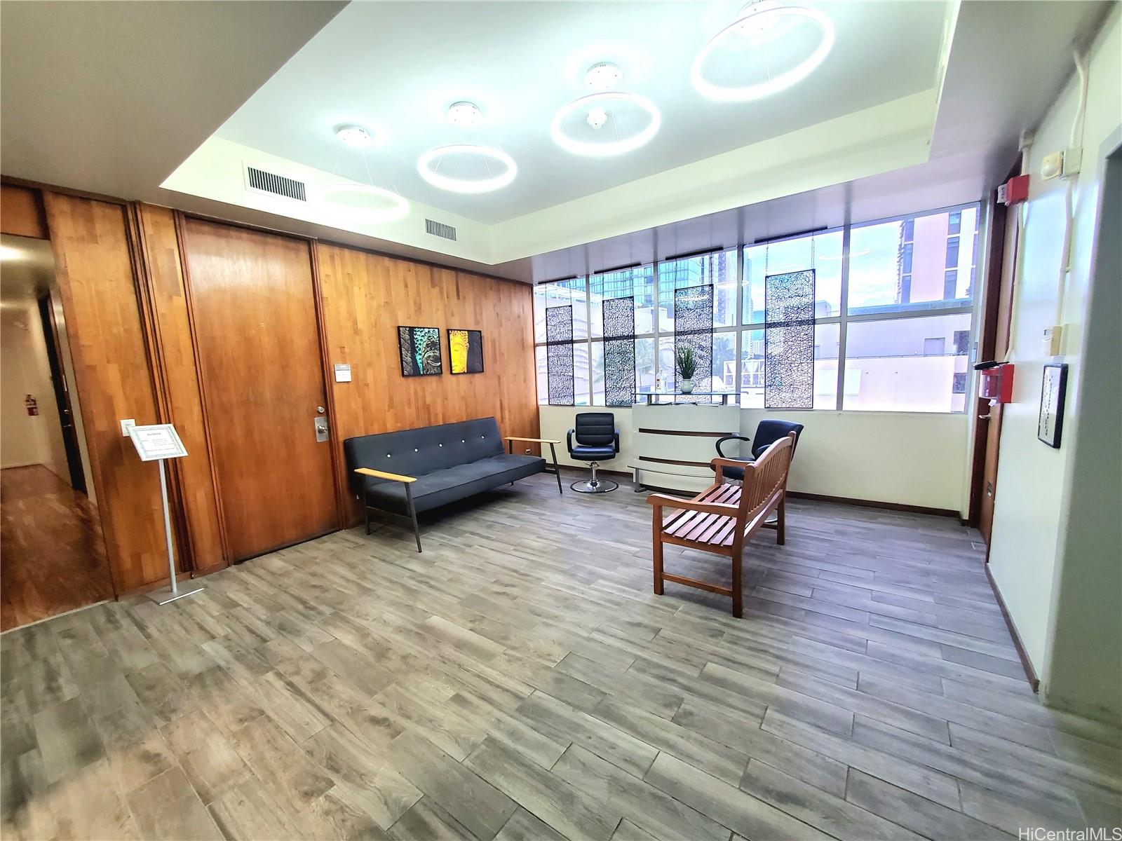 401 Kamakee St Honolulu Oahu commercial real estate photo19 of 25