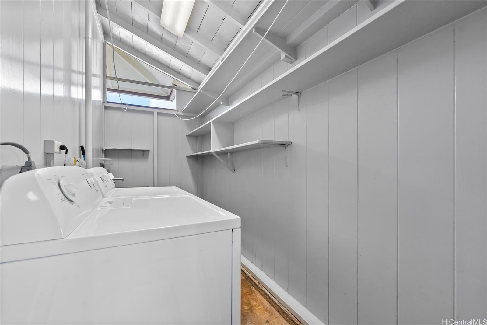 4022  Pakahi Place Maunalani Heights, Diamond Head home - photo 19 of 25