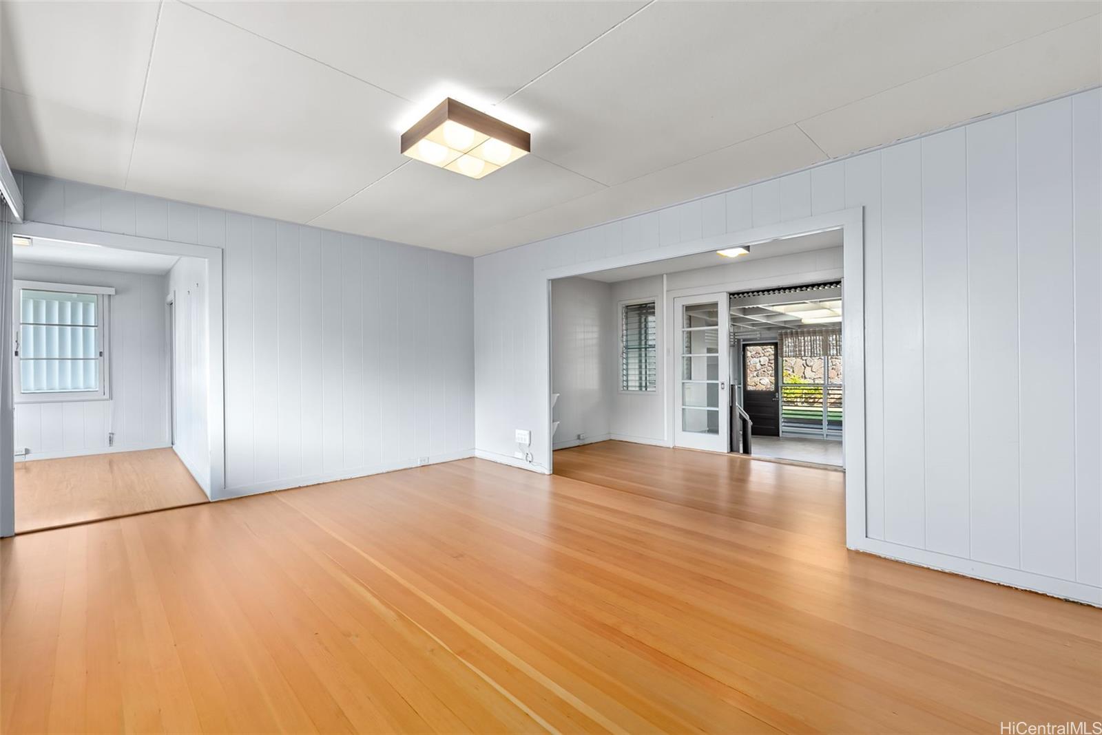 4022  Pakahi Place Maunalani Heights, Diamond Head home - photo 3 of 25