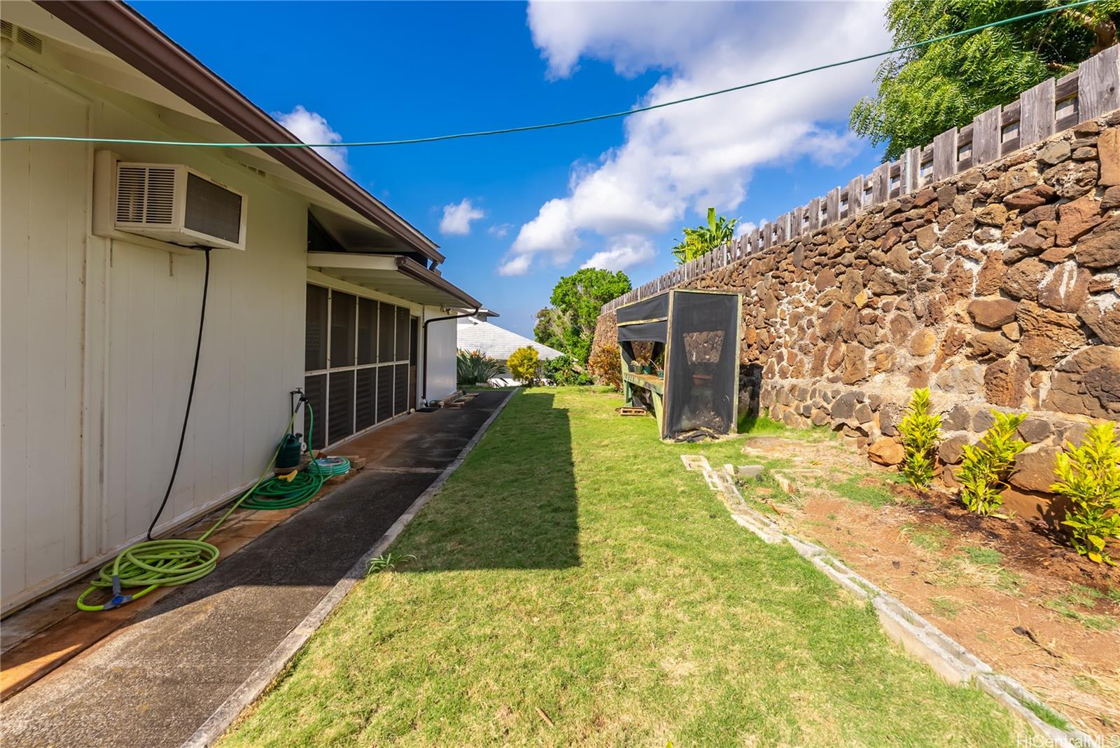 4022  Pakahi Place Maunalani Heights, Diamond Head home - photo 21 of 25