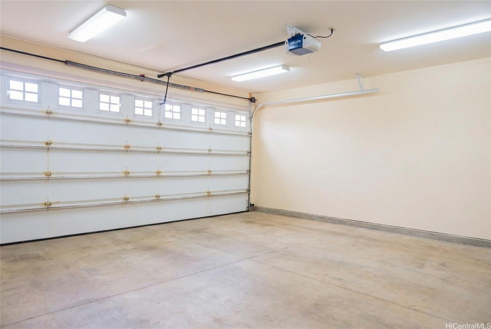 4026  Harding Ave Kaimuki, Diamond Head home - photo 18 of 18