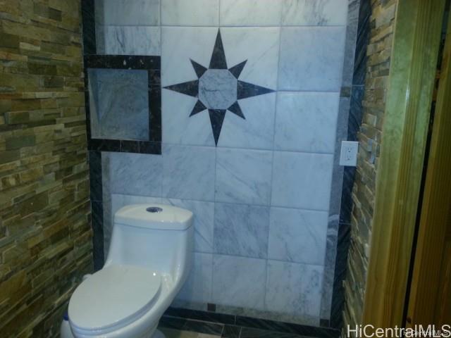 403 Koko Isle Cir Honolulu - Rental - photo 13 of 18