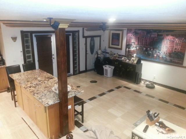 403 Koko Isle Cir Honolulu - Rental - photo 7 of 18