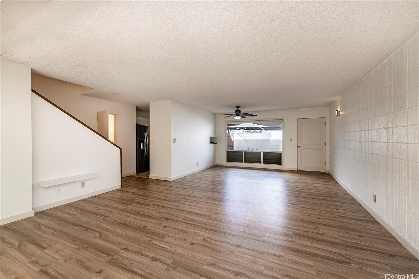 404 Koko Isle Circle Honolulu - Rental - photo 6 of 18