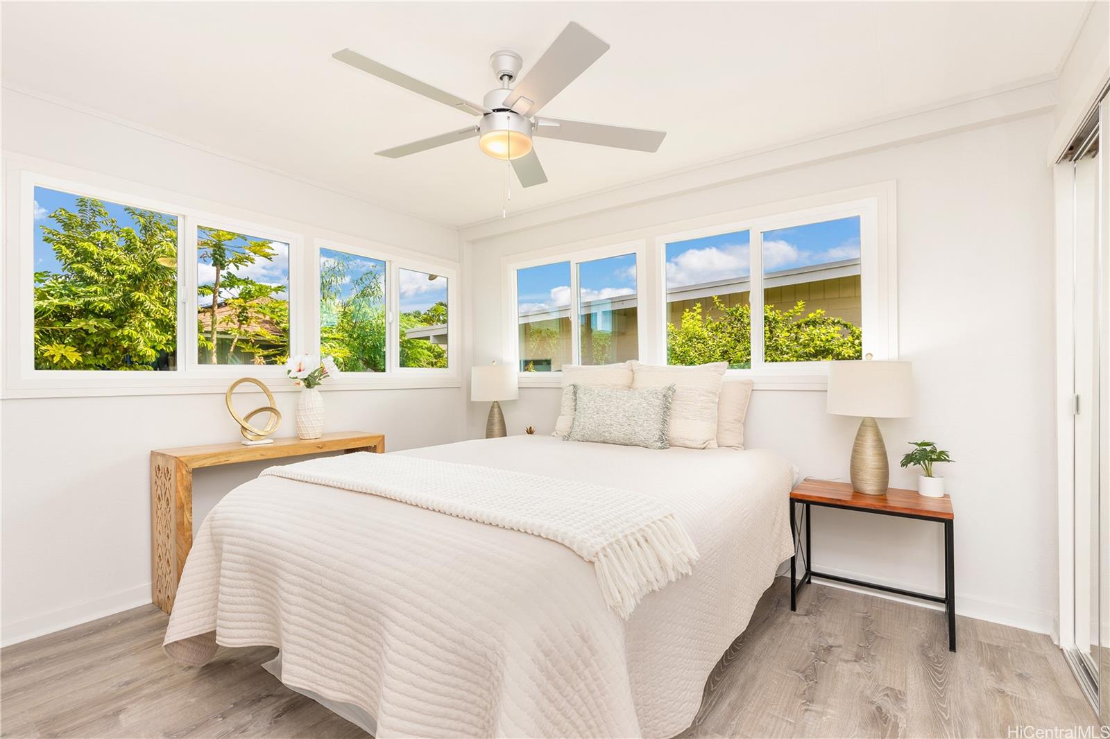 407  Keaniani Street Coconut Grove, Kailua home - photo 7 of 14