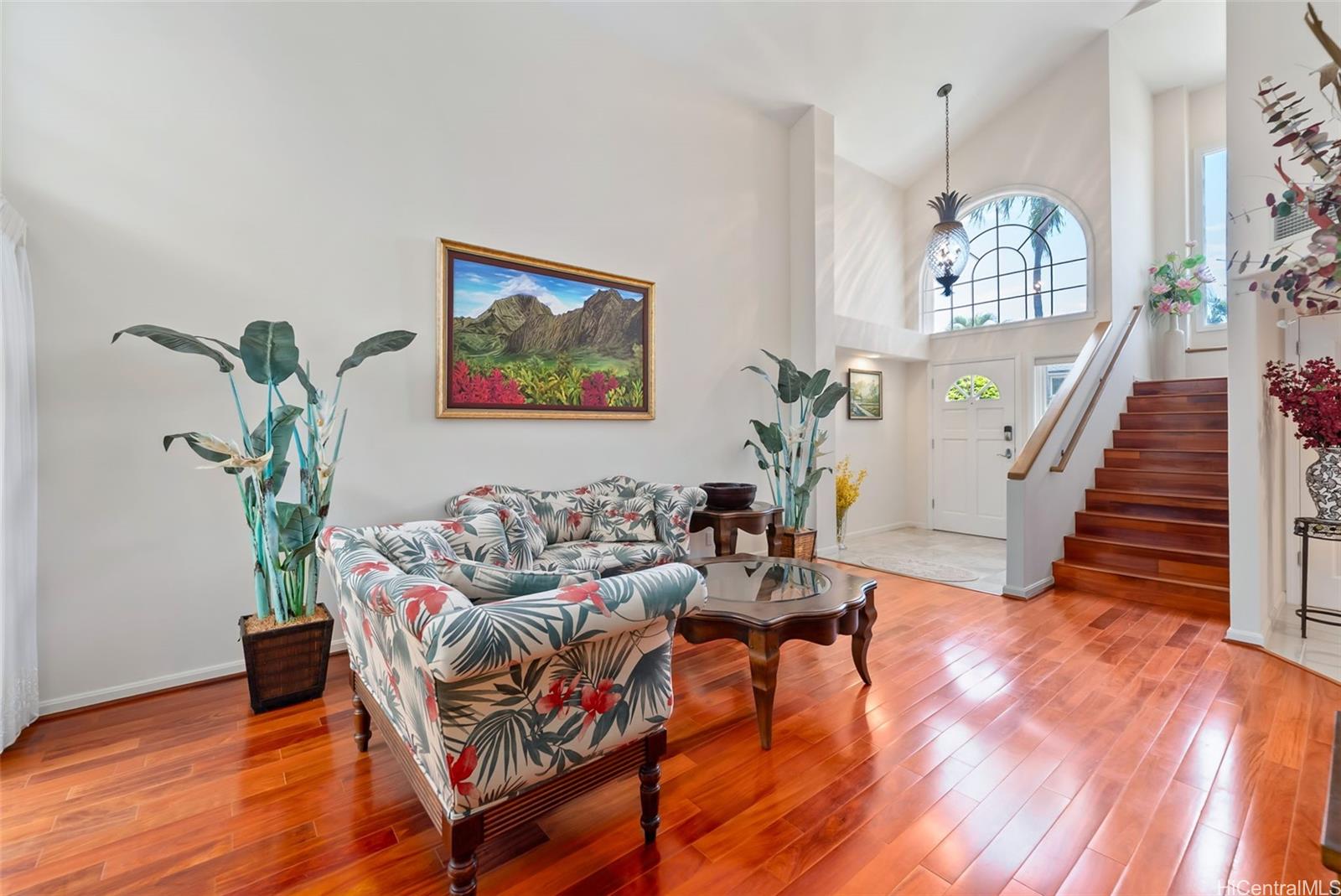 4084  Keanu Street Wilhelmina, Diamond Head home - photo 3 of 25