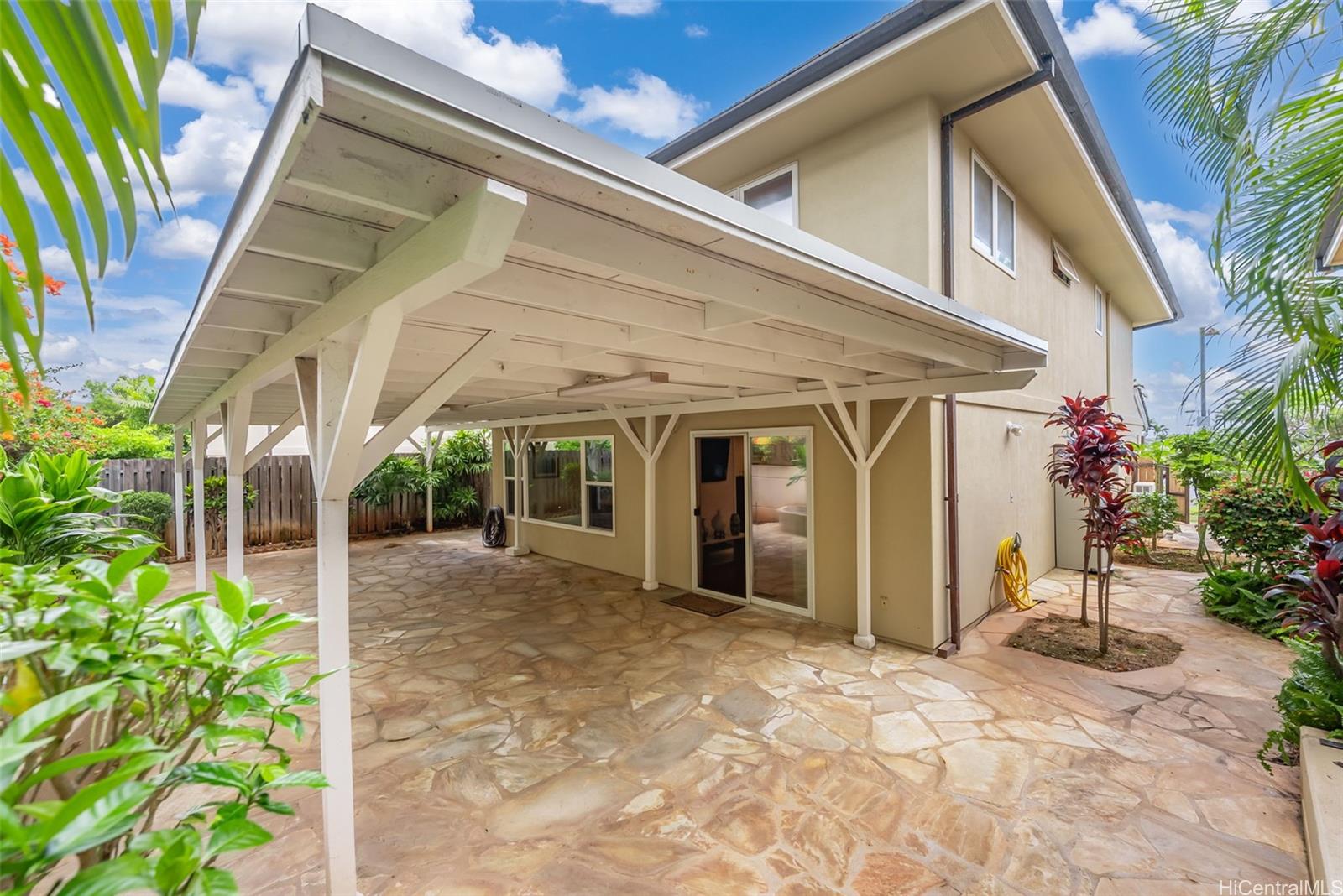 4084  Keanu Street Wilhelmina, Diamond Head home - photo 21 of 25
