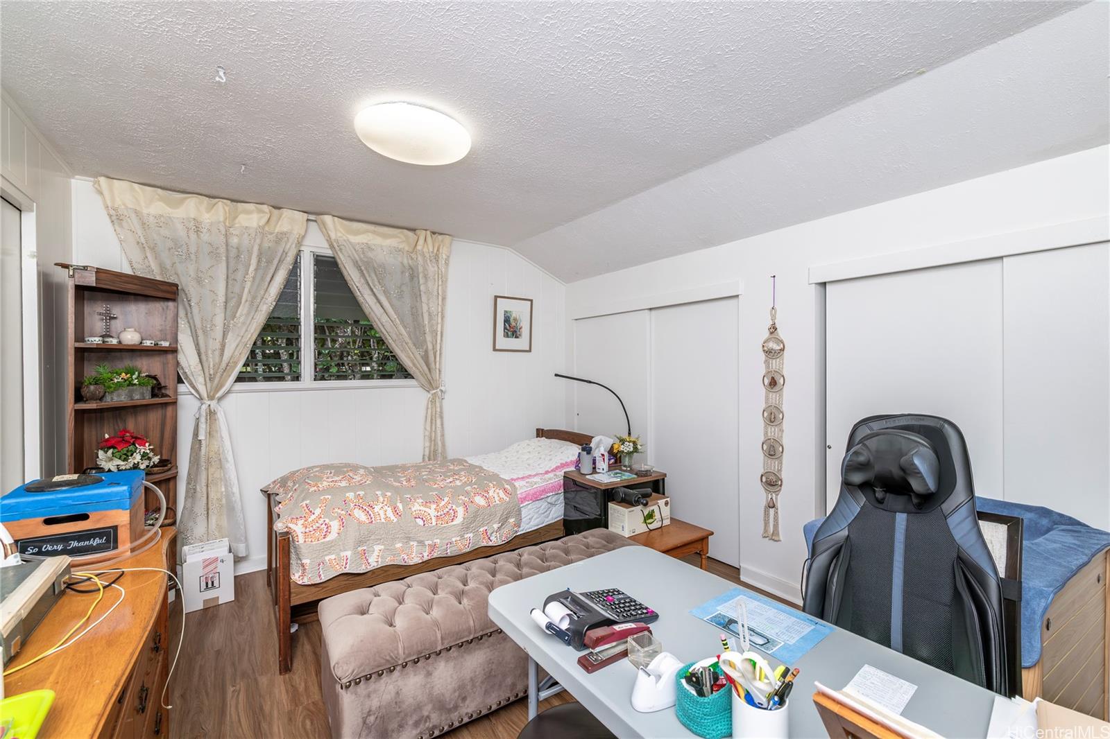 409  Luakini Street Nuuanu Area, Honolulu home - photo 17 of 23