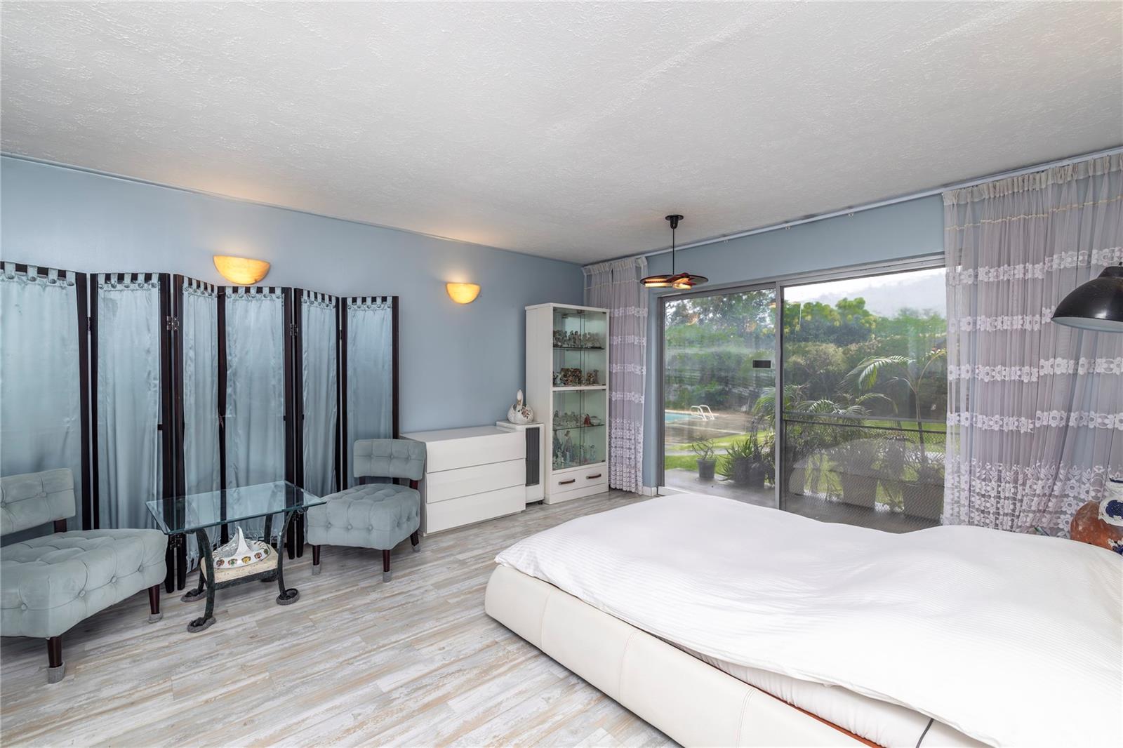 409  Luakini Street Nuuanu Area, Honolulu home - photo 8 of 23