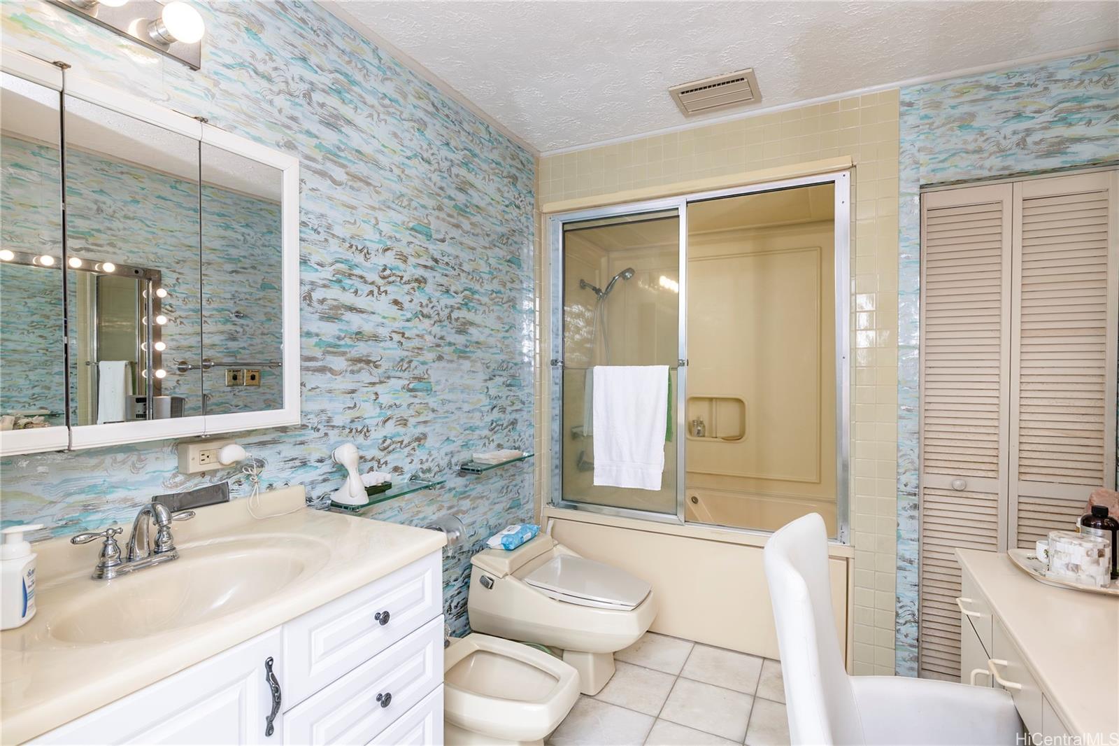 409  Luakini Street Nuuanu Area, Honolulu home - photo 9 of 23