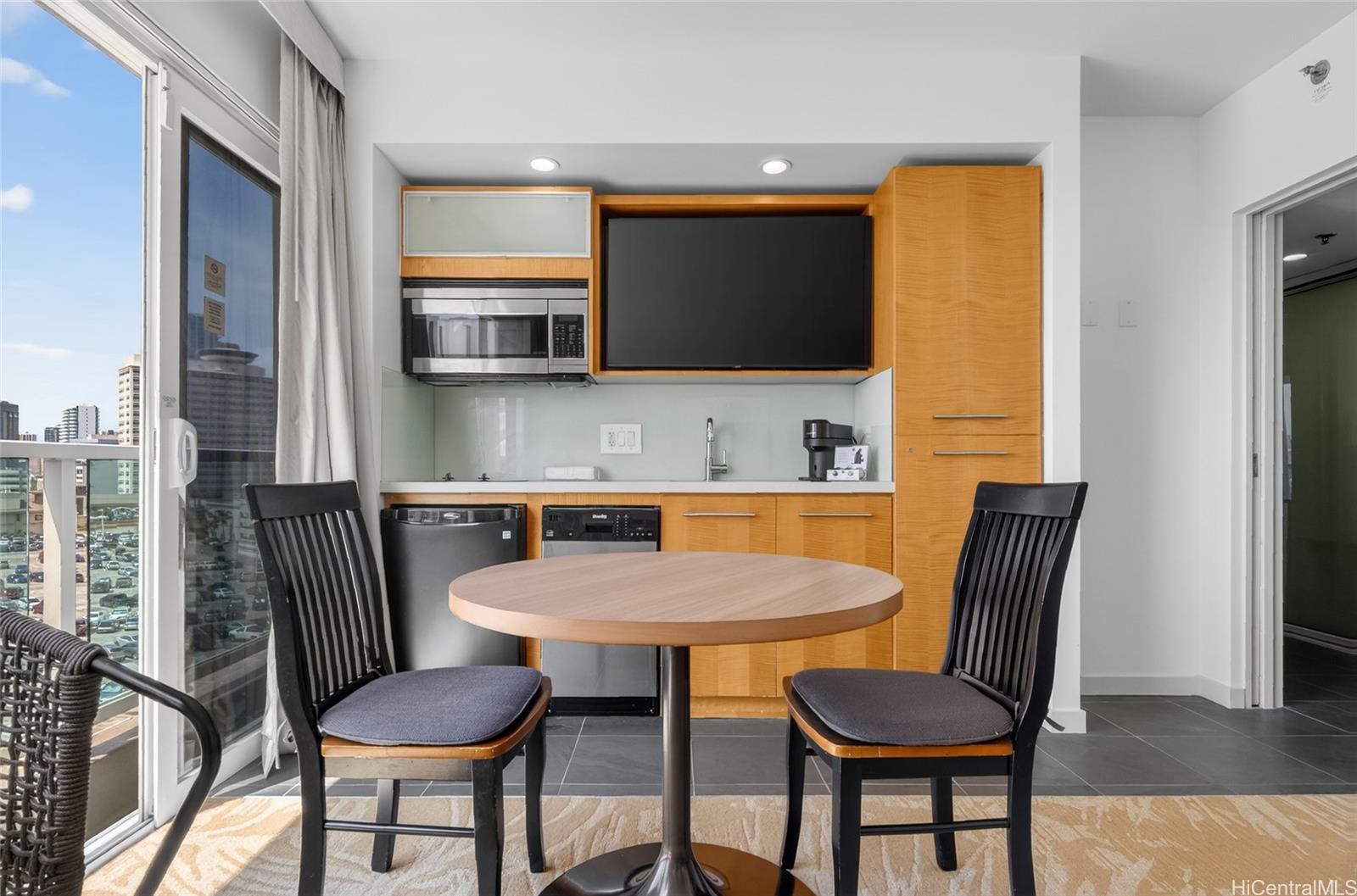 Ala Moana Hotel Condo condo # 1007, Honolulu, Hawaii - photo 3 of 24