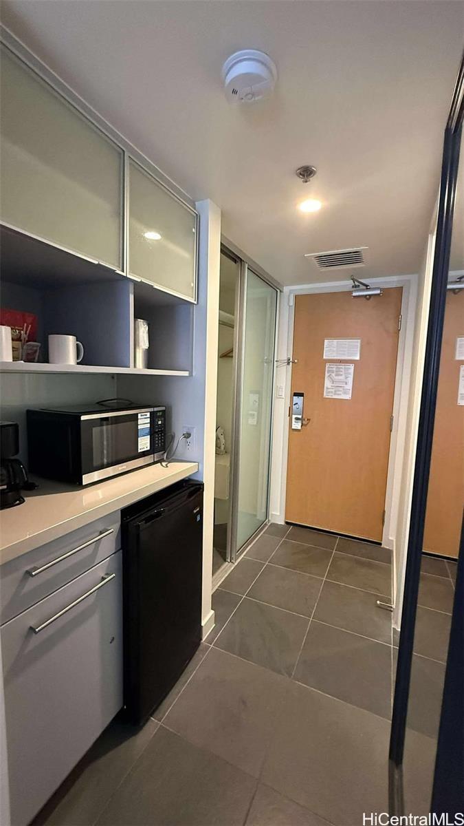 Ala Moana Hotel Condo condo # 1149, Honolulu, Hawaii - photo 7 of 15