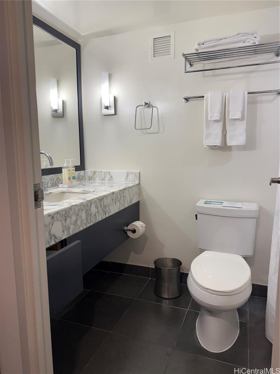 Ala Moana Hotel Condo condo # 1210, Honolulu, Hawaii - photo 5 of 12