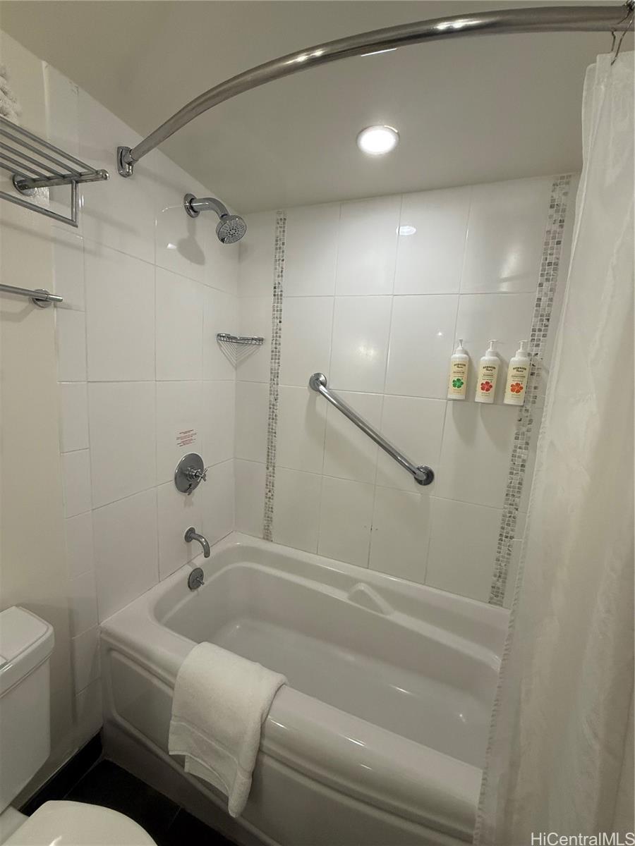 Ala Moana Hotel Condo condo # 1210, Honolulu, Hawaii - photo 6 of 12