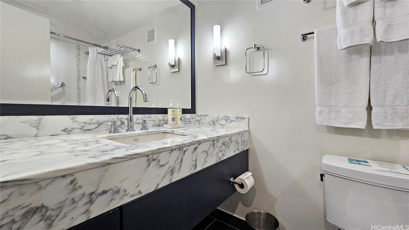 Ala Moana Hotel Condo condo # 1222, Honolulu, Hawaii - photo 7 of 18