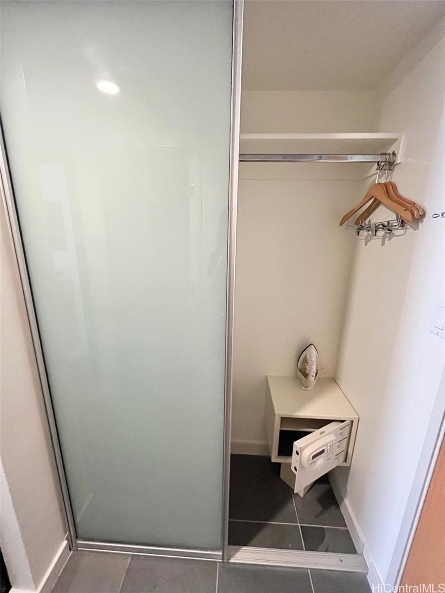 Ala Moana Hotel Condo condo # 1258, Honolulu, Hawaii - photo 6 of 9