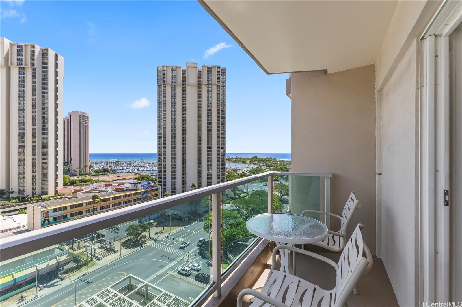 Ala Moana Hotel Condo condo # 1314, Honolulu, Hawaii - photo 4 of 16
