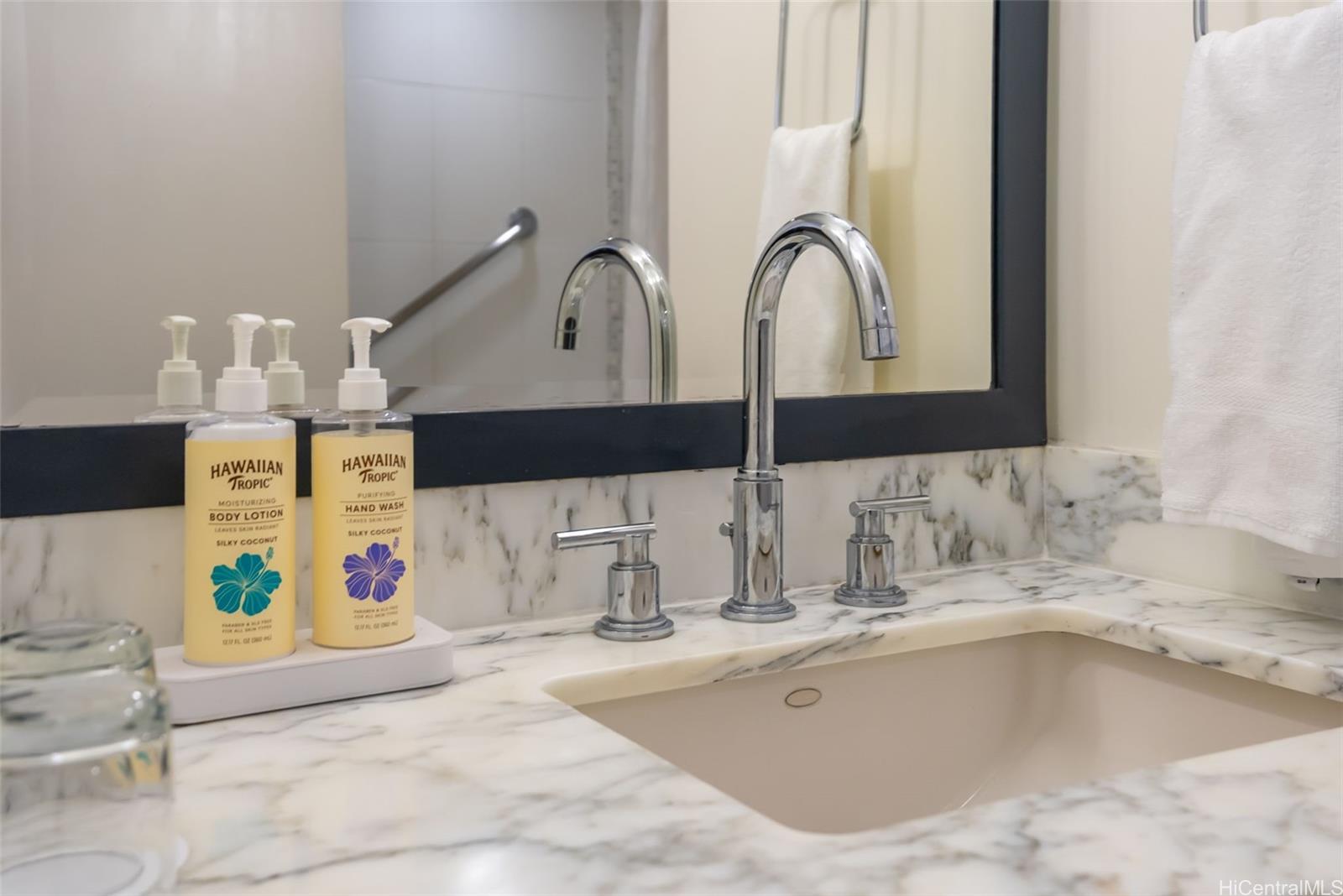 Ala Moana Hotel Condo condo # 1337, Honolulu, Hawaii - photo 11 of 25