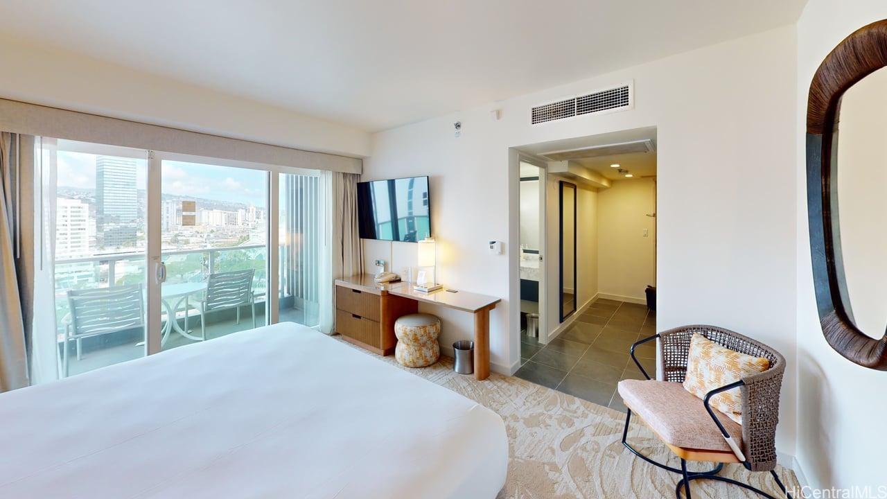 Ala Moana Hotel Condo condo # 1427, Honolulu, Hawaii - photo 3 of 4